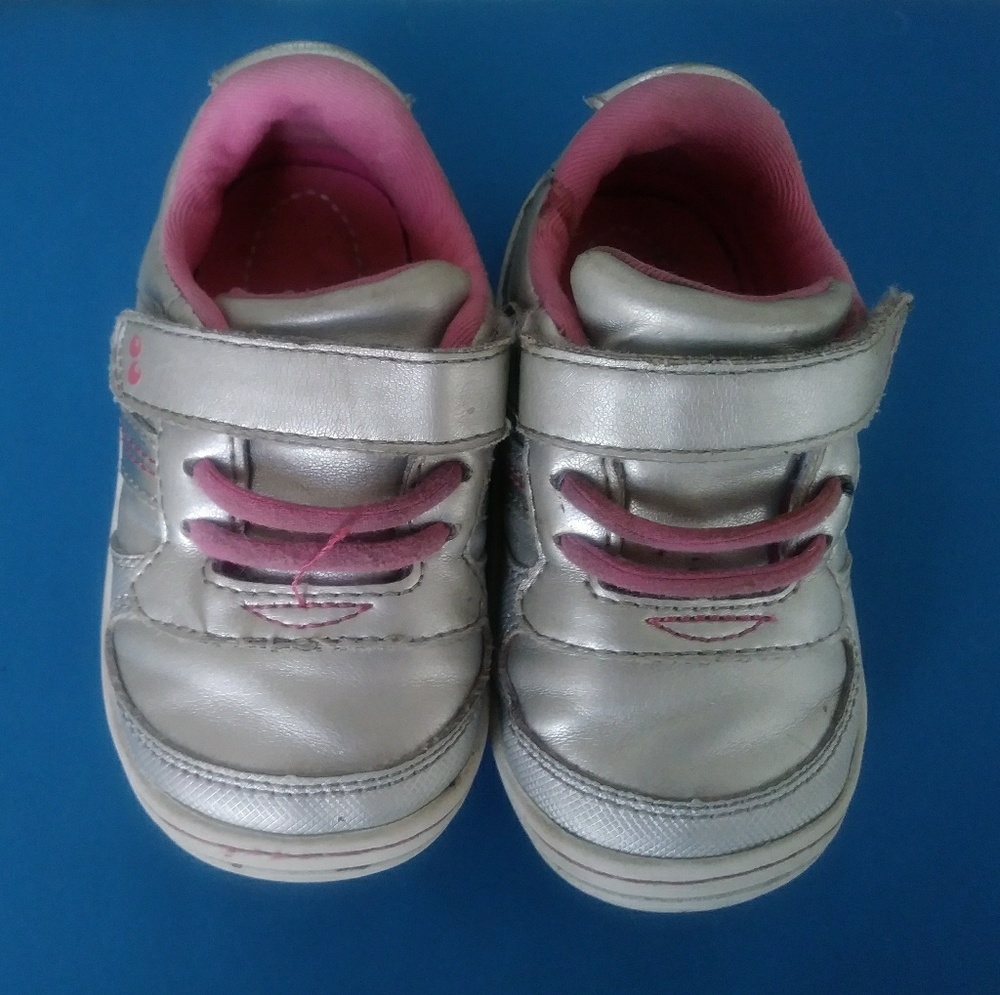 Stride rite Silver sneakers